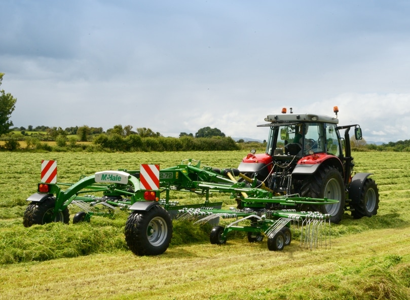 New McHale R 68-78 Centre Delivery Rake - Image 2