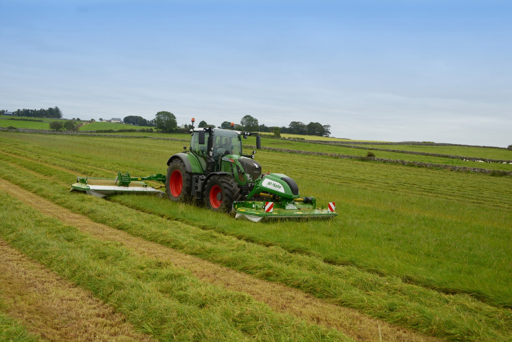 New McHale Pro Glide F3100 Front Mower - Image 4